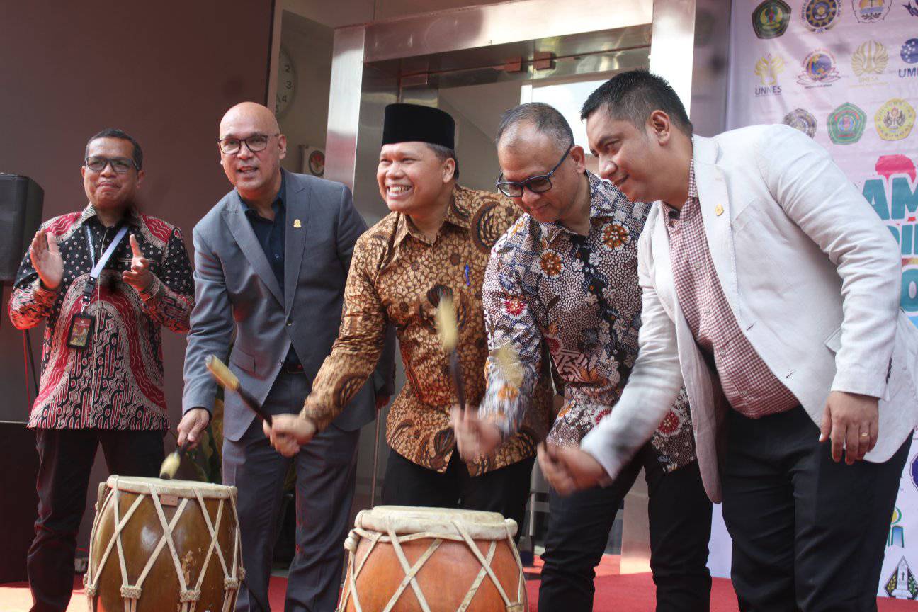 𝐒𝐄𝐀𝐊 𝐏𝐚𝐫𝐭𝐢𝐬𝐢𝐩𝐚 𝐀𝐭𝐢𝐯𝐢𝐝𝐚𝐝𝐞 𝐏𝐚𝐦𝐞𝐫𝐚𝐧 𝐏𝐞𝐧𝐝𝐢𝐝𝐢𝐤𝐚𝐧 𝐓𝐢𝐧𝐠𝐠𝐢 𝐈𝐧𝐝𝐨𝐧𝐞𝐬𝐢𝐚 𝟐𝟎𝟐𝟓